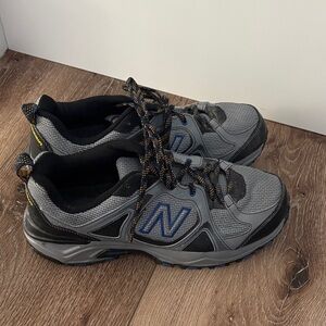 Men’s New Balance All Terrain Cush Ortholite Like new!
